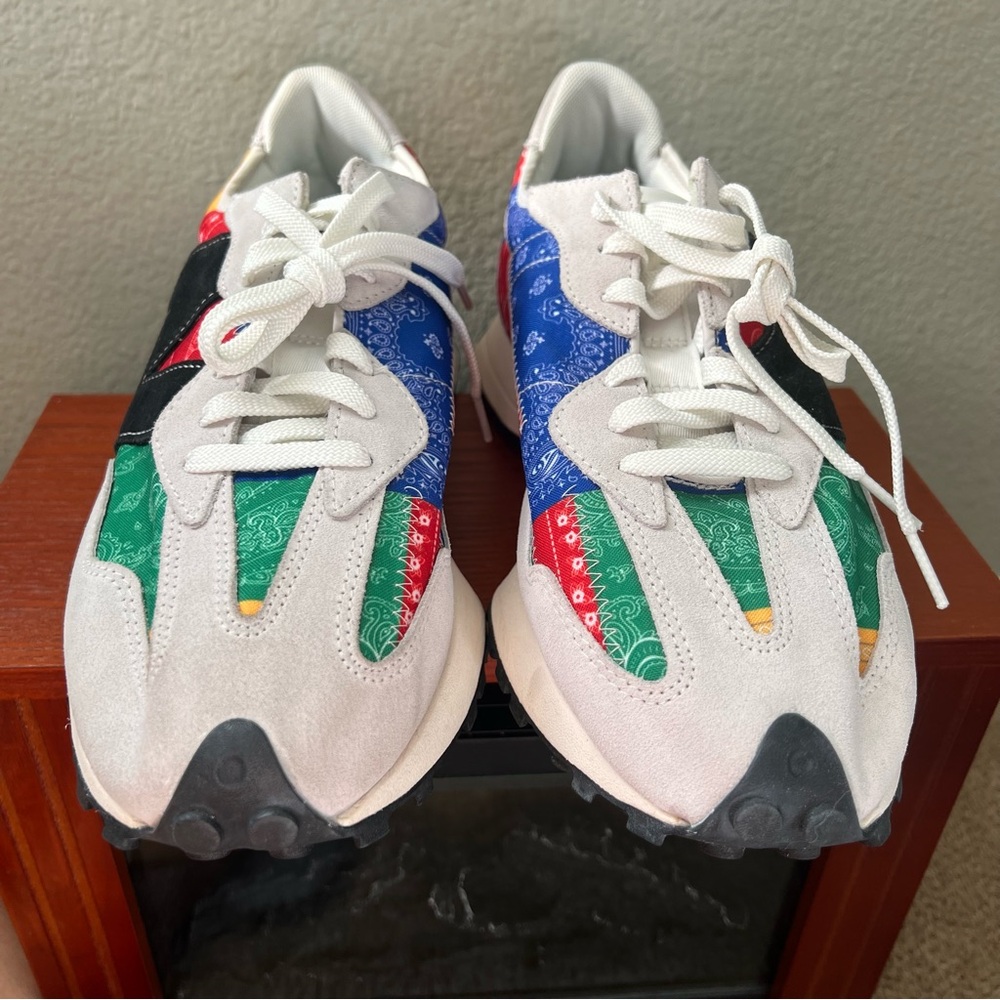 New Balance x Shoe Palace 327 Unity Patchwork Bandana - Picture 4 of 10